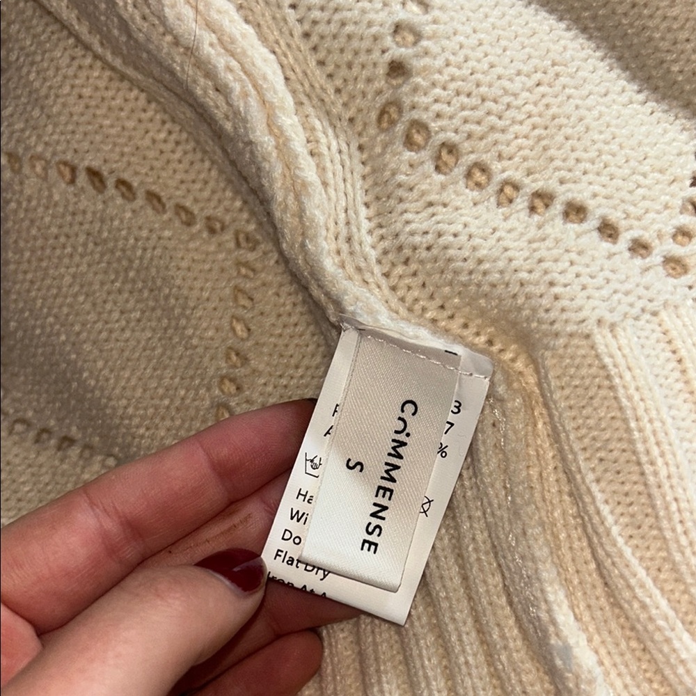 Commense Cardigans - Picture 4 of 4